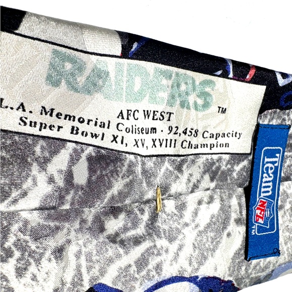 NFL, Raiders, 100% silk tie - Picture 6 of 16